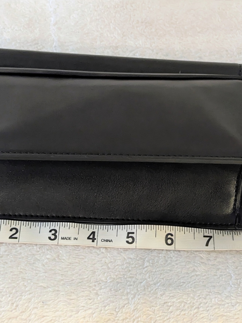 JW PEI Holly Black Vegan Leather Clutch Metal Pendant NWT - Picture 6 of 7